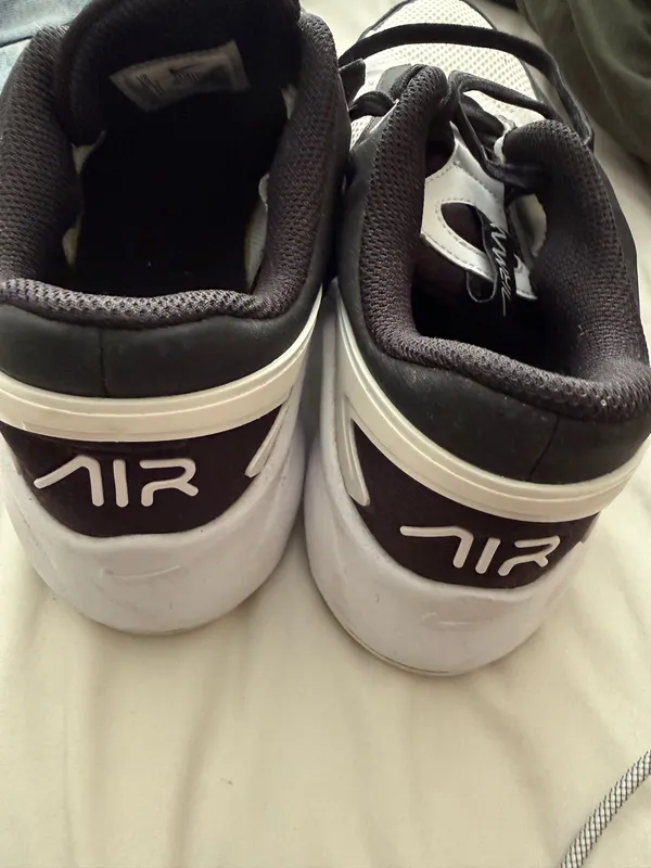 Nike Air Max Sneakers - Image 4