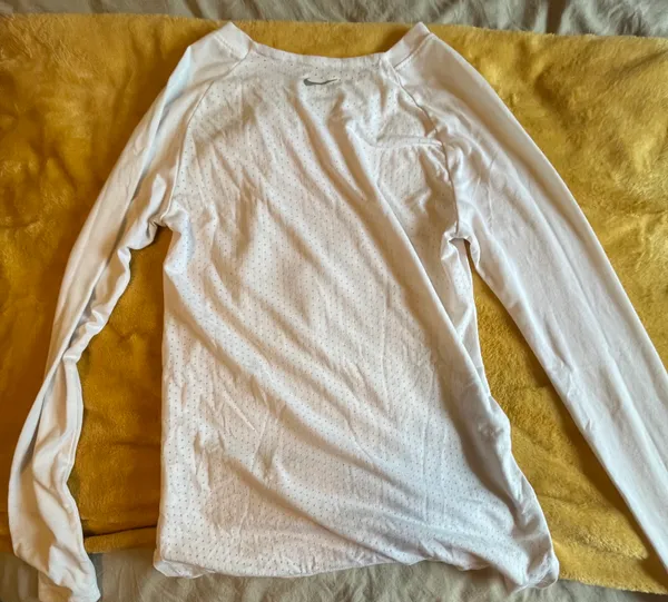 Nike White Long Sleeve - Image 2