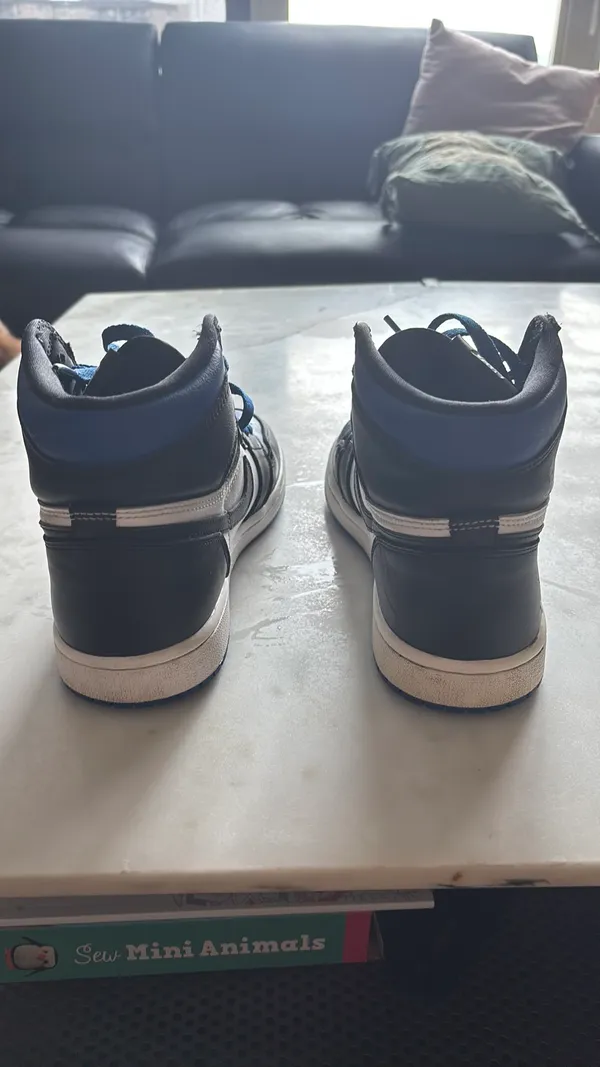 Jordan 1 Royal Blue - Image 3