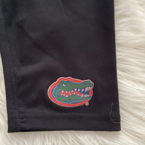 FLORIDA GATOR CAPRI PANTS SIZE XL inseam 23” WAIST 34” ELASTIC - Image 5
