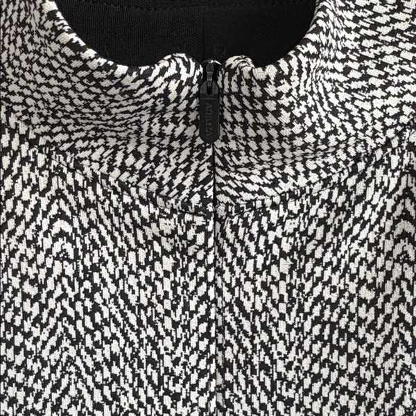 Like New Athleta Delancey Stretch Midi Dress Zip Neck Braiden Black Size Medium - Image 8