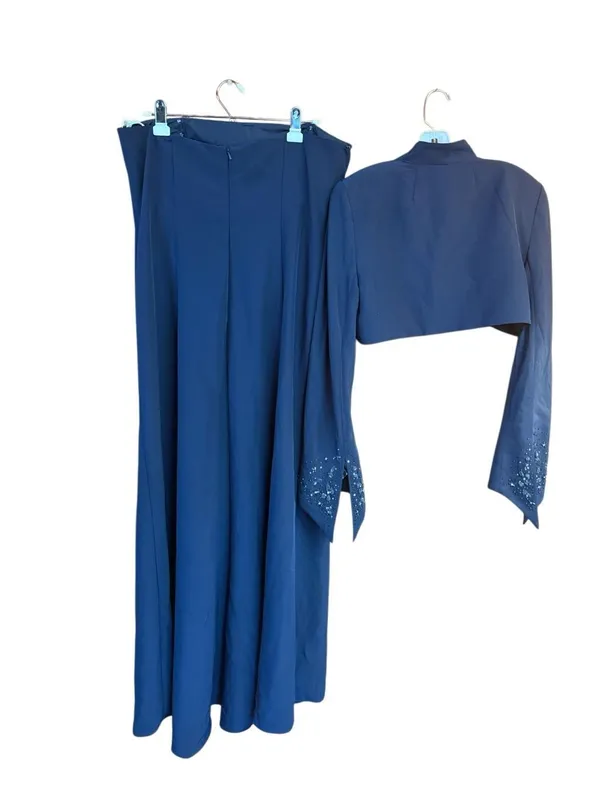 David’s Bridal formal two-piece dress strapless/Straps beaded-top gown matching - Image 3