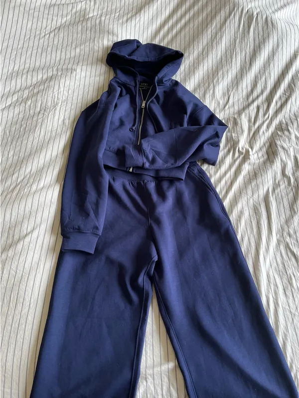Abercrombie YPB Hoodie Cropped - Image 6