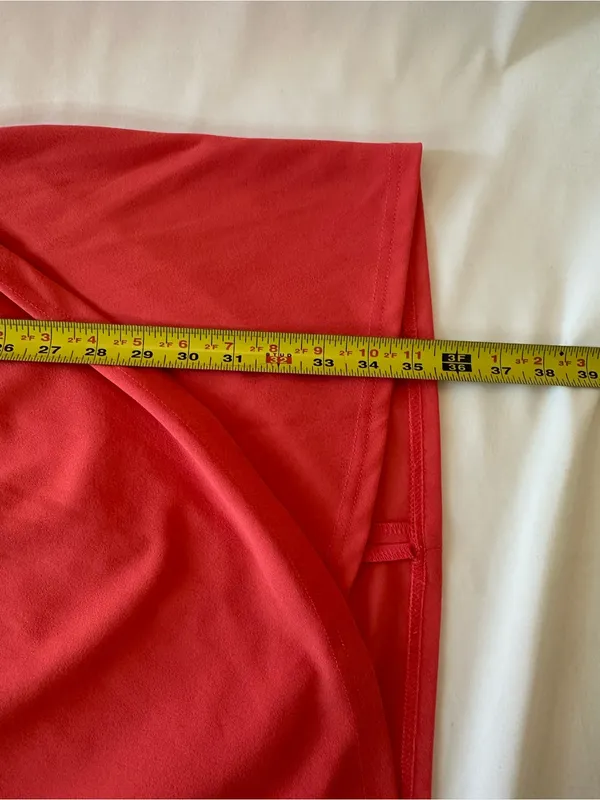 Sleeveless Red V - Image 3
