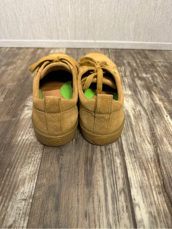 Cariuma Women’s Suede Sneaker in Tan Size 9 - Image 12