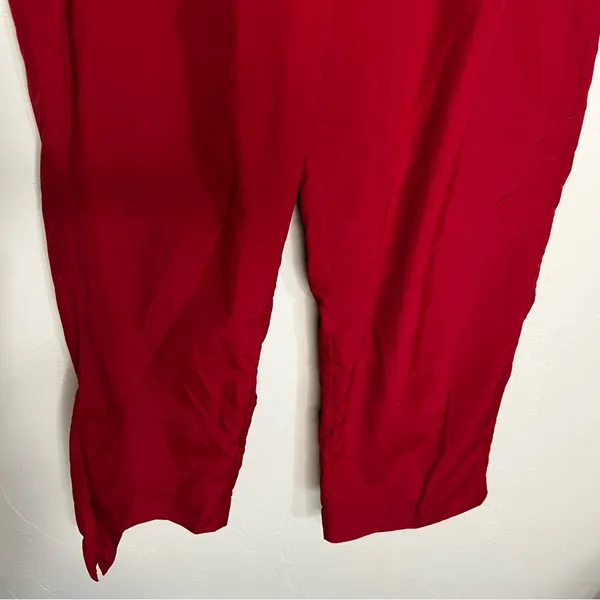 REI Red 100% Nylon UPF 30+ Hiking Performance Capris‎ Size 8 - Image 4