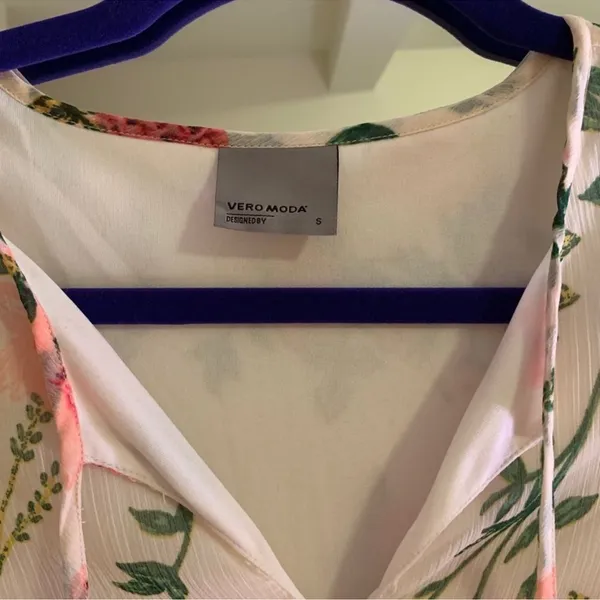 Vero‎ Moda Floral Ruffle Tiered Maxi Dress C27 - Image 8