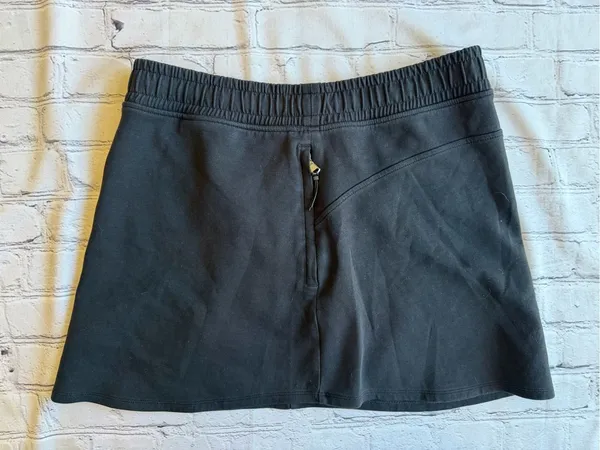 Old Navy Active Dynamic Fleece Short Skort Women's Black Large Zip Pockets - Image 7