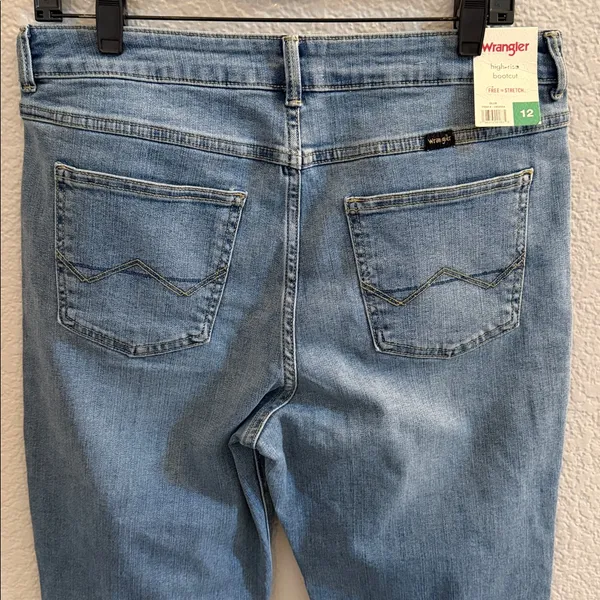 Wrangler High Rise Bootcut Cropped Jeans Blue Denim Size 12 - Image 5