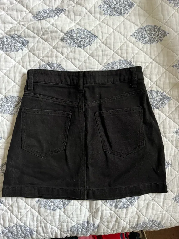 Forever 21 Black Denim Skirt - Image 2