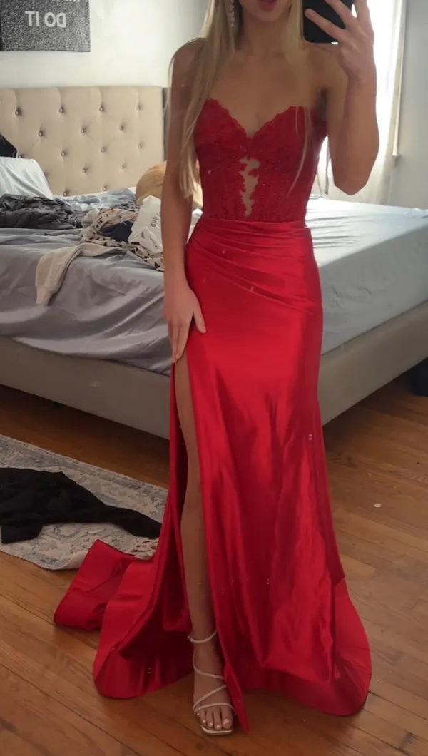 Sherri Hill Prom Dress - Image 2