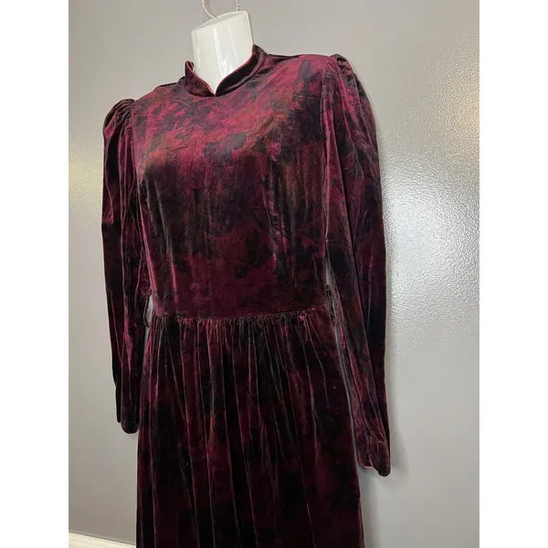 Vintage Origin Dress Womens 12 Red Floral Velvet Mock Neck Puff Sleeve Maxi - Image 6