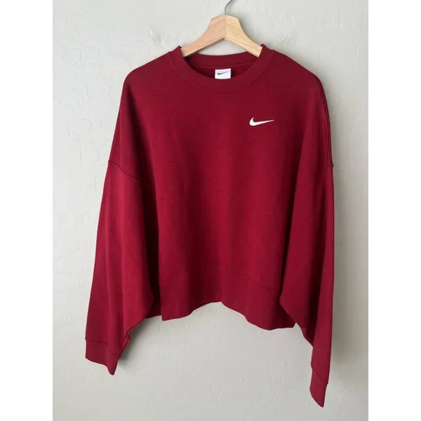 Nike Sportswear oversized Crew-Neck Sweatshirt NEW red - Image 3