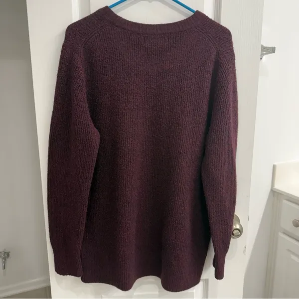 Old Navy 1X Plus Size Sweater Maroon Pullover crew neck - Image 4