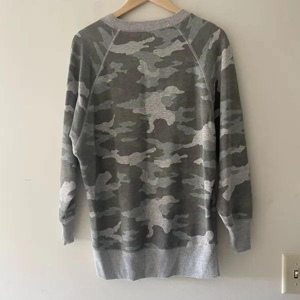 Aerie Oversized Camo Print‎ Crewneck Pullover Sweatshirt - Image 3