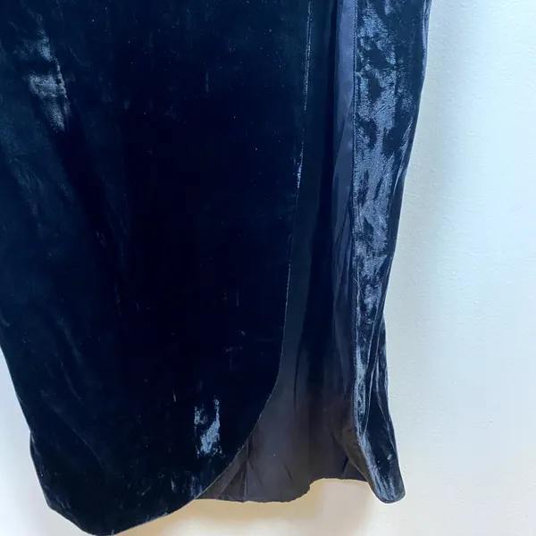 Roberta‎ Evening Gown 13/14 Black Velvet Lace Sheath V-Neck Long Slit Vintage - Image 4