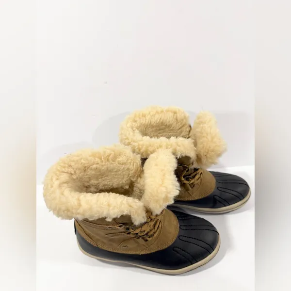PAWZ Shearling Lined Duck Boots Tan & Black Winter Snow Boots Women’s 6 - Image 11