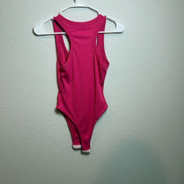 NWOT Pink Woman’s Bodysuit size Large - Image 5