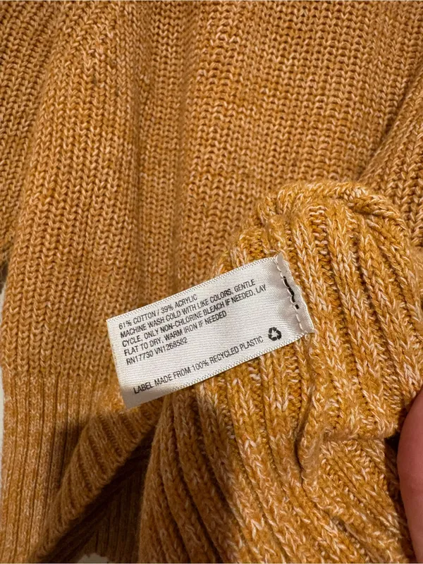Universal Thread Chunky Knit cropped Sweater mustard yellow medium - Image 6