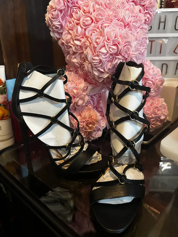 Black Heels Size 7.5 - Image 2