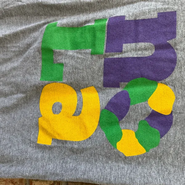 Next Level NOLA King Cake Mardi Gras V-Neck Womens Medium Gray Soft Wash Louisiana - Image 3