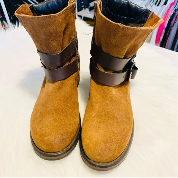Steve Madden Tan Suede Ankle Moto Boots - Image 3