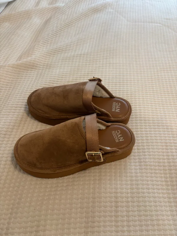 Madden NYC Brown Slippers Size 4 - Image 3