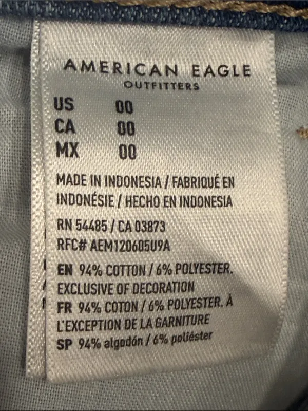 American Eagle women’s mom Jean shorts size 00. - Image 5