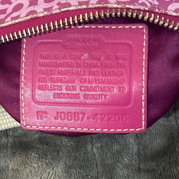 Coach Signature‎ Pink Gramercy Op Art Messenger Crossbody Purse - Image 3