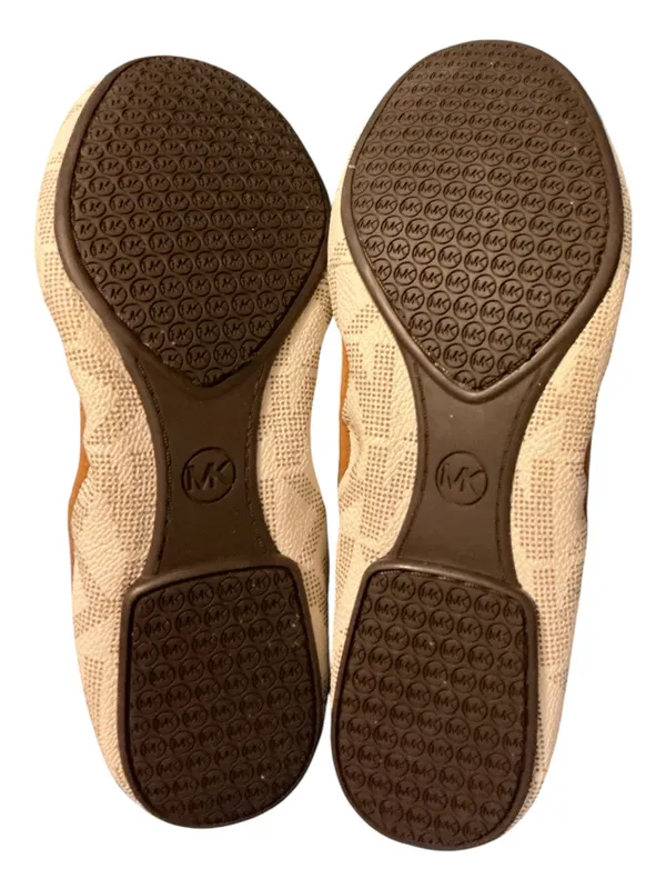 Michael Kors Women’s Size 6.5 Lillie Ballet Flats Beige Tan MK Monogram Bow - Image 4