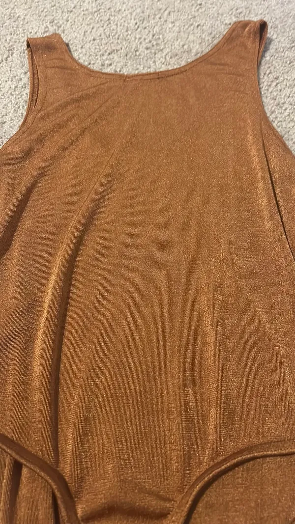 Boohoo Rust Colored Body Suit - Image 4