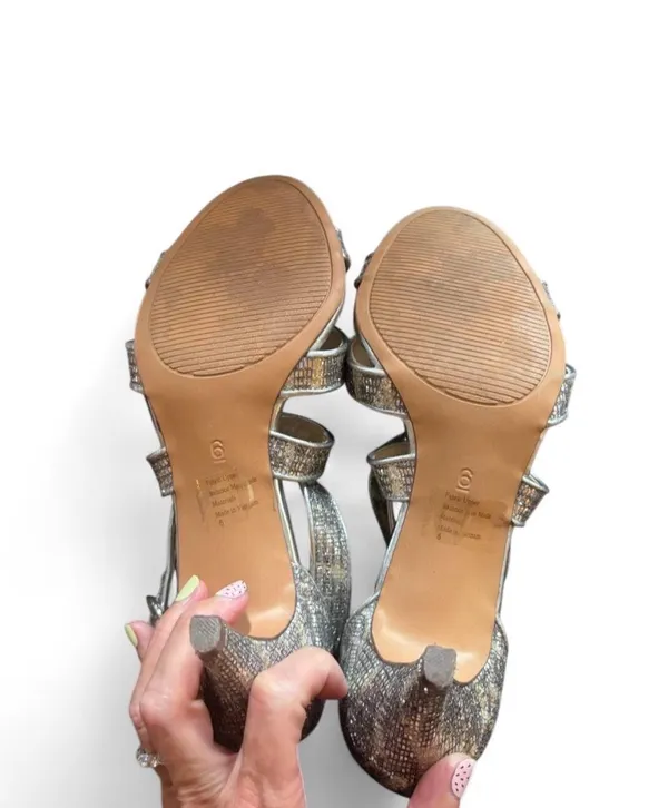 Kelly & Katie Heels  - Image 6