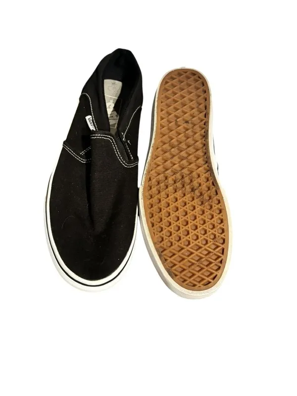Vans Asher Women's Black & White Slip-on Shoes - Image 2