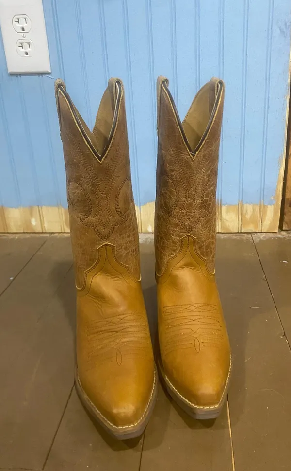 Cowgirl Boots - Image 2