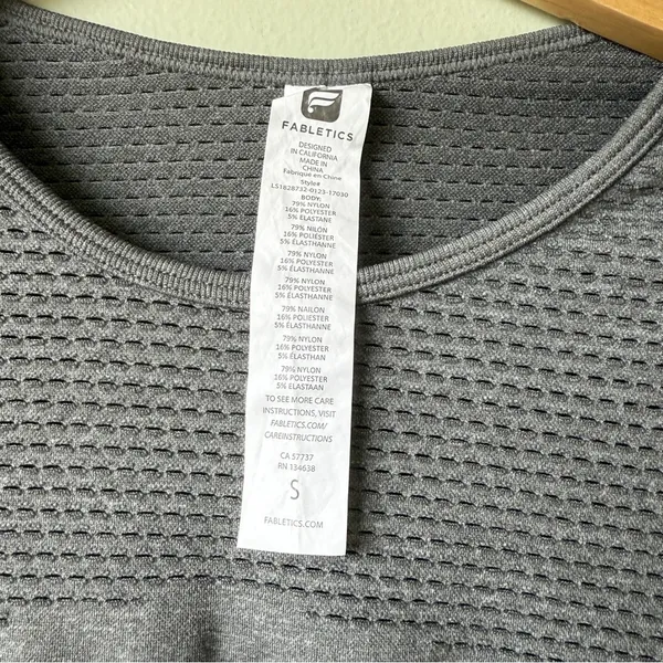 Fabletics Musetta Seamless‎ Top Small - Image 3