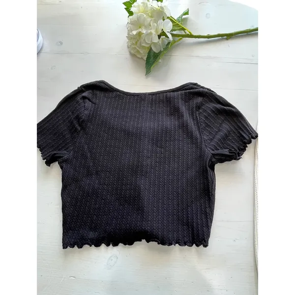 Byou Apparel Cream Tie Front Cropped Ribbed Sweater & BP Black Lettuce‎ Hem Crop - Image 11