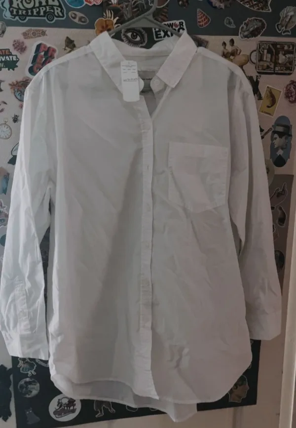 American Eagle Outfitters Button-Up - Image 2