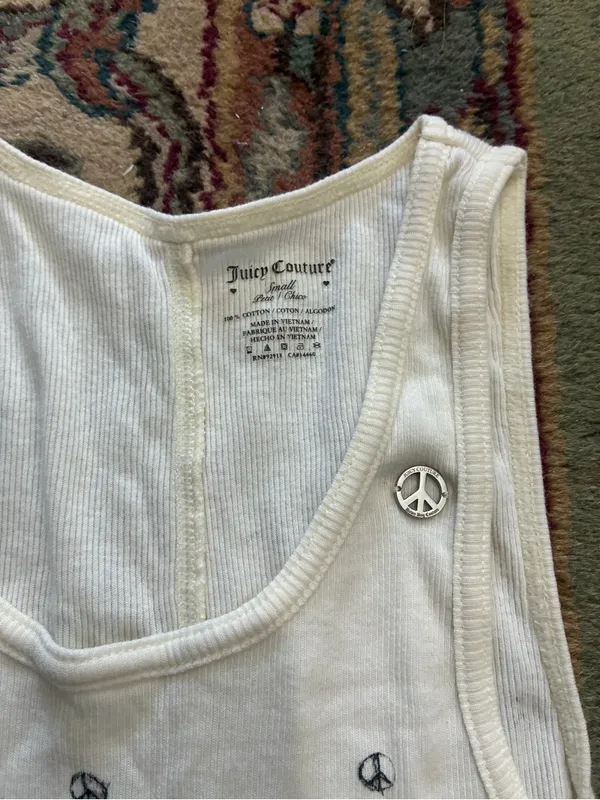 Juicy Couture Pam & Gela Peace Yoga Sleeveless Tank Top Women's Petite Small - Image 4