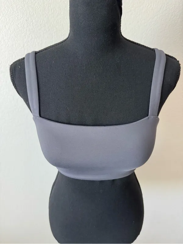 Vuori Set Evolve Square Neck Bra in Charcoal Grey Size Extra Small Like New - Image 5
