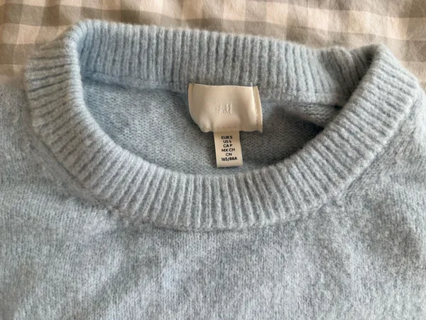 H&M Blue Sweater - Image 2