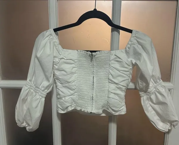 Reformation off the shoulder top in white - Image 3
