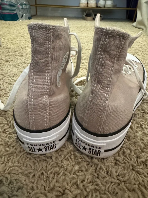 Tan converse chuck Taylor platform sneaker  - Image 4