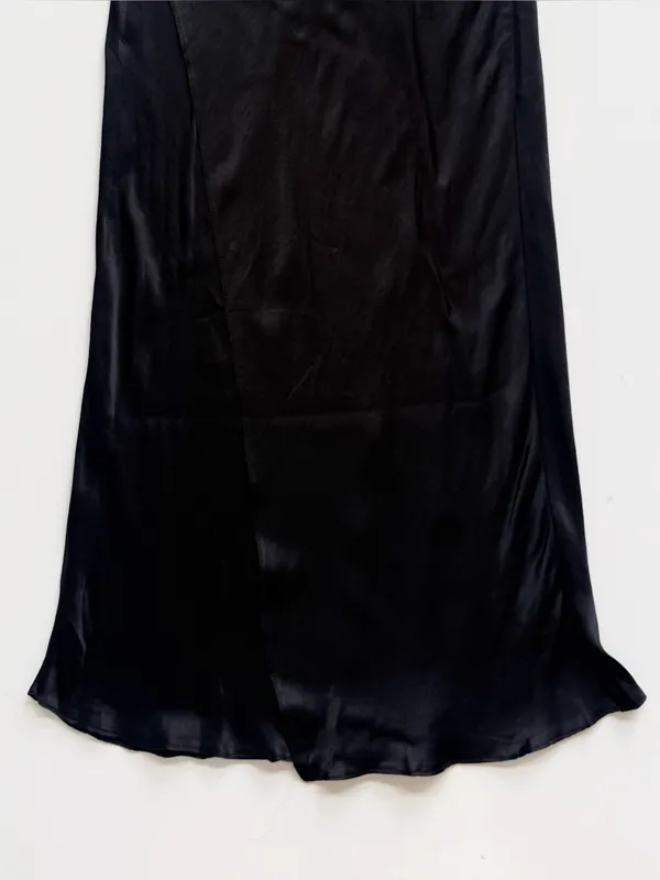 Zara Satin Effect Black Midi Wrap Skirt size Medium - Image 4