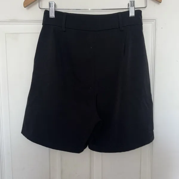 Princess Polly Kaitlyn Set Black Shorts Size 2 - Image 3