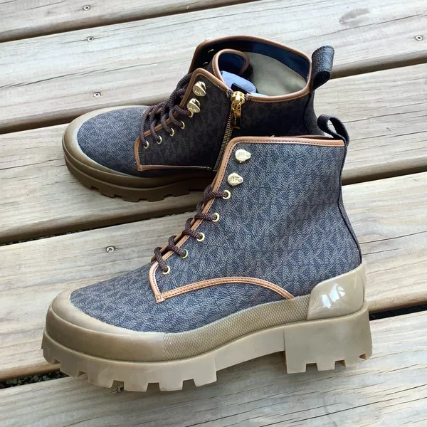 Nice authentic Michael Kors combat booties 🤎🤎🤎 - Image 16