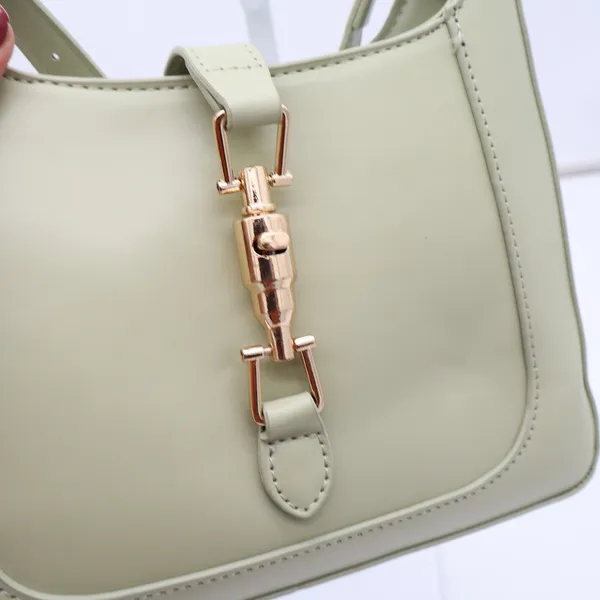 Unbranded Shoulder Bag Womens Medium Hobo Sage Green Gold Clasp Excellent - Image 4