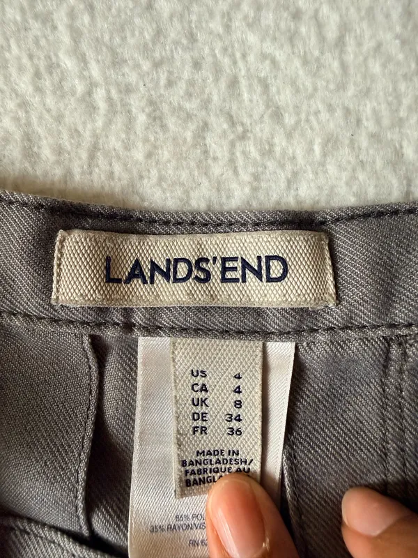 Lands End pleated school skirt/ preppy / academia - Size 4 - Image 4