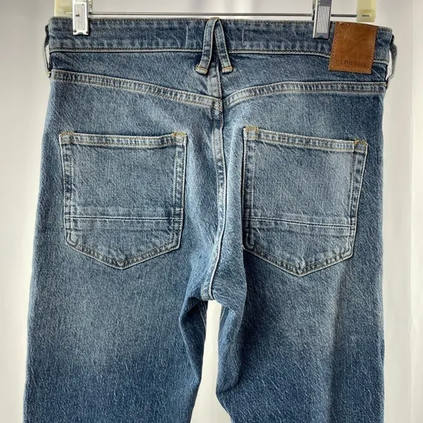 Free People Cuffed Slim‎ Boyfriend Jean in Mid Blue Size 26 - Image 5
