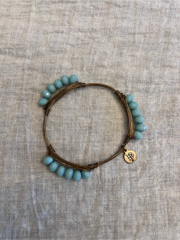 Bourbon and Bowties Turquoise Beaded Bracelet - Image 2