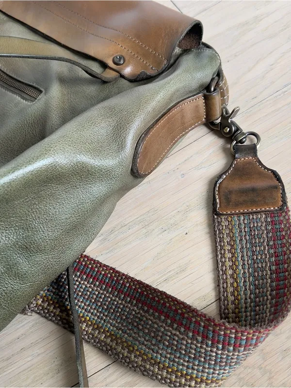 Free People We The Free Benton Messenger Bag in Olive Green - New w/ Flaw - Image 13